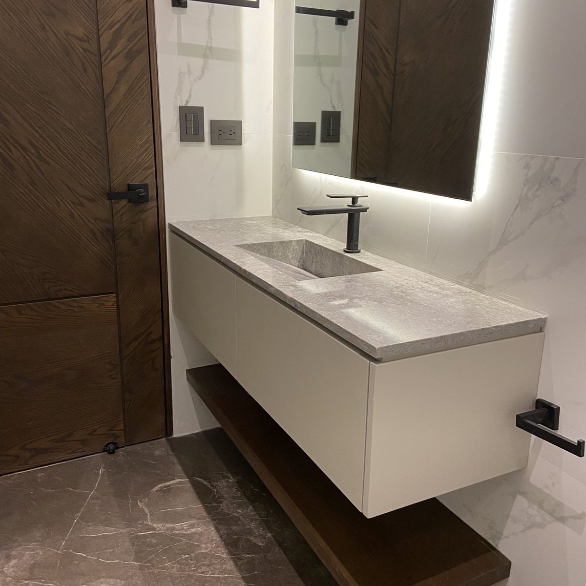 Vanity de baño remodelado — Cachay