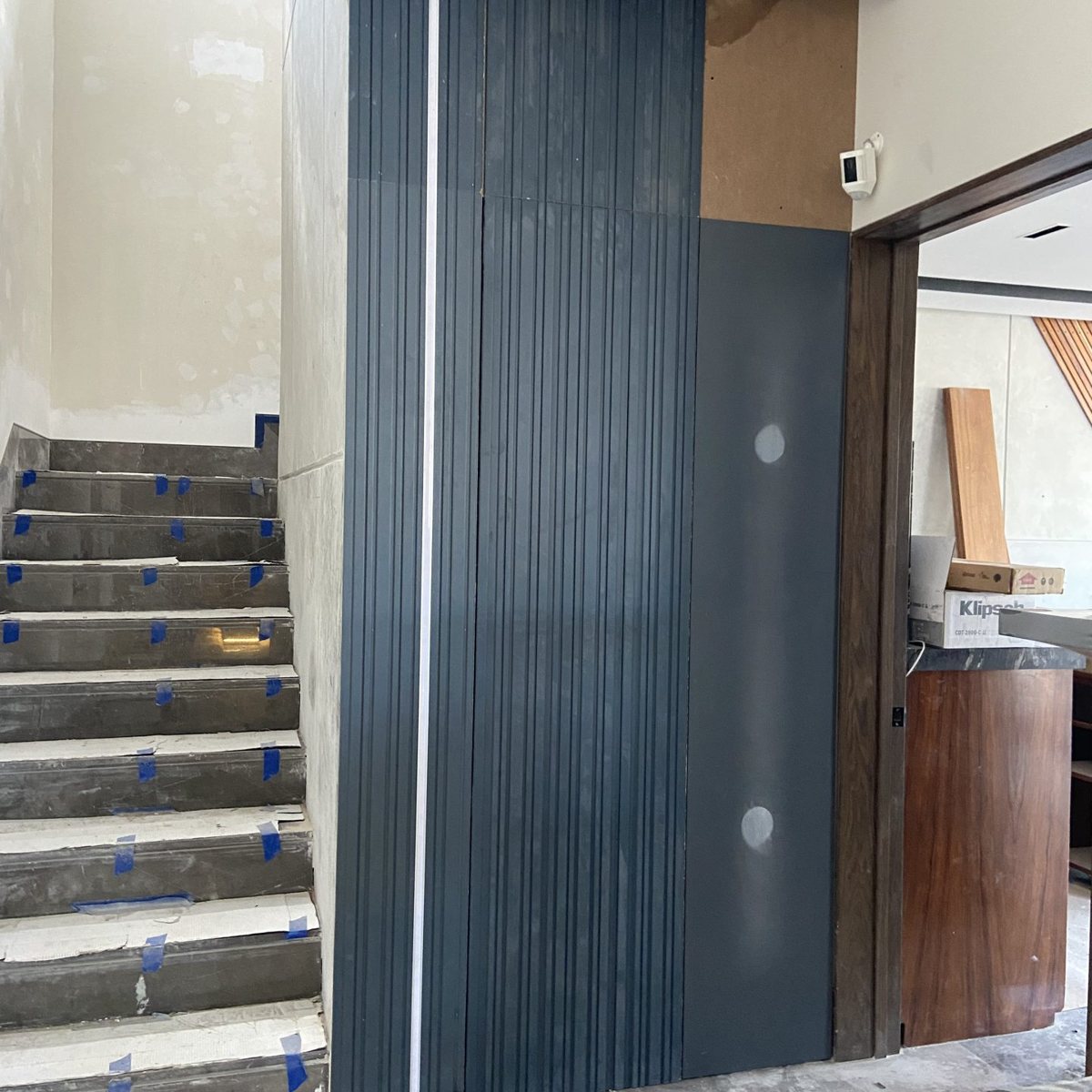 Escalera estructural en residencia nueva — Cachay